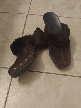 Y2K Naturalizer Brown Faux-Fur Clogs Studded Mules Women's Size 6.5